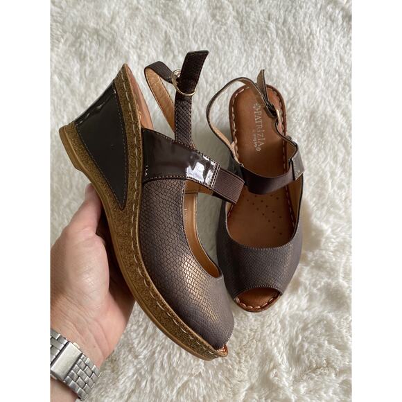 Patrizia by Spring Step Montal Snake Print Slingback Peep Toe Wedge Sz US 8 EU39 - Picture 1 of 9